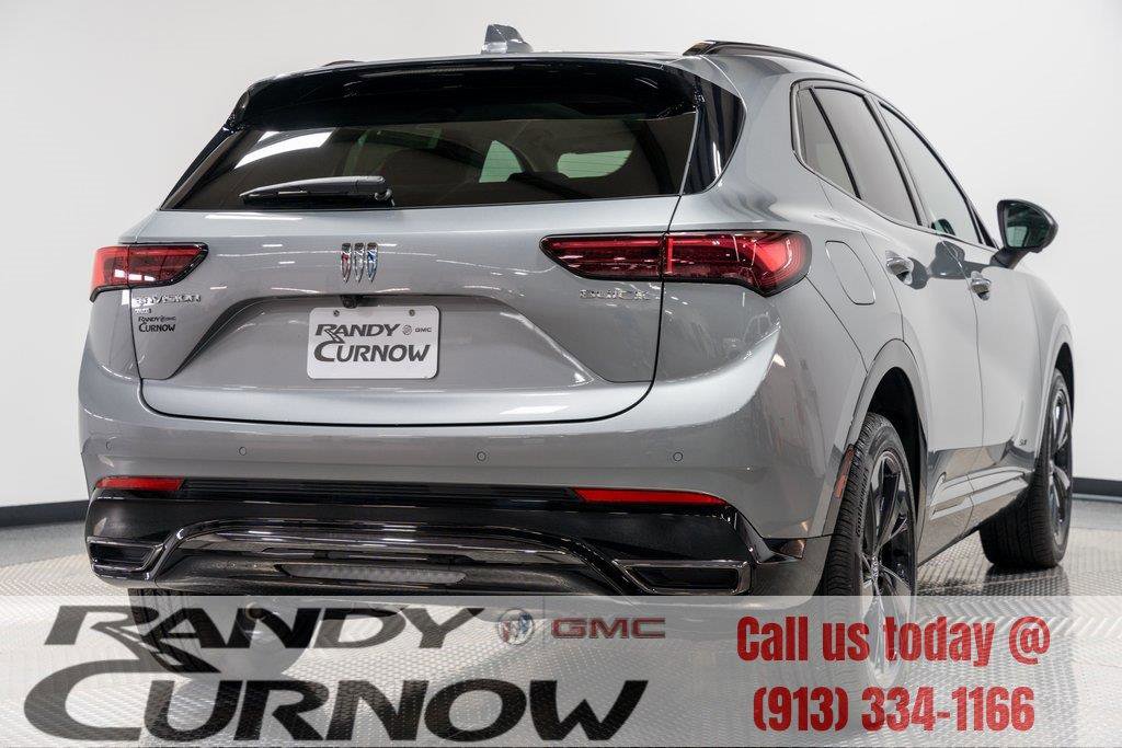 New 2025 Buick Envision Sport Touring image 9