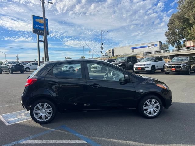 Used 2014 MAZDA MAZDA2 Sport FWD image 6