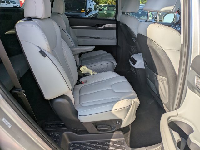 Used 2024 Hyundai Palisade SEL w/ Premium Package AWD/4WD image 29