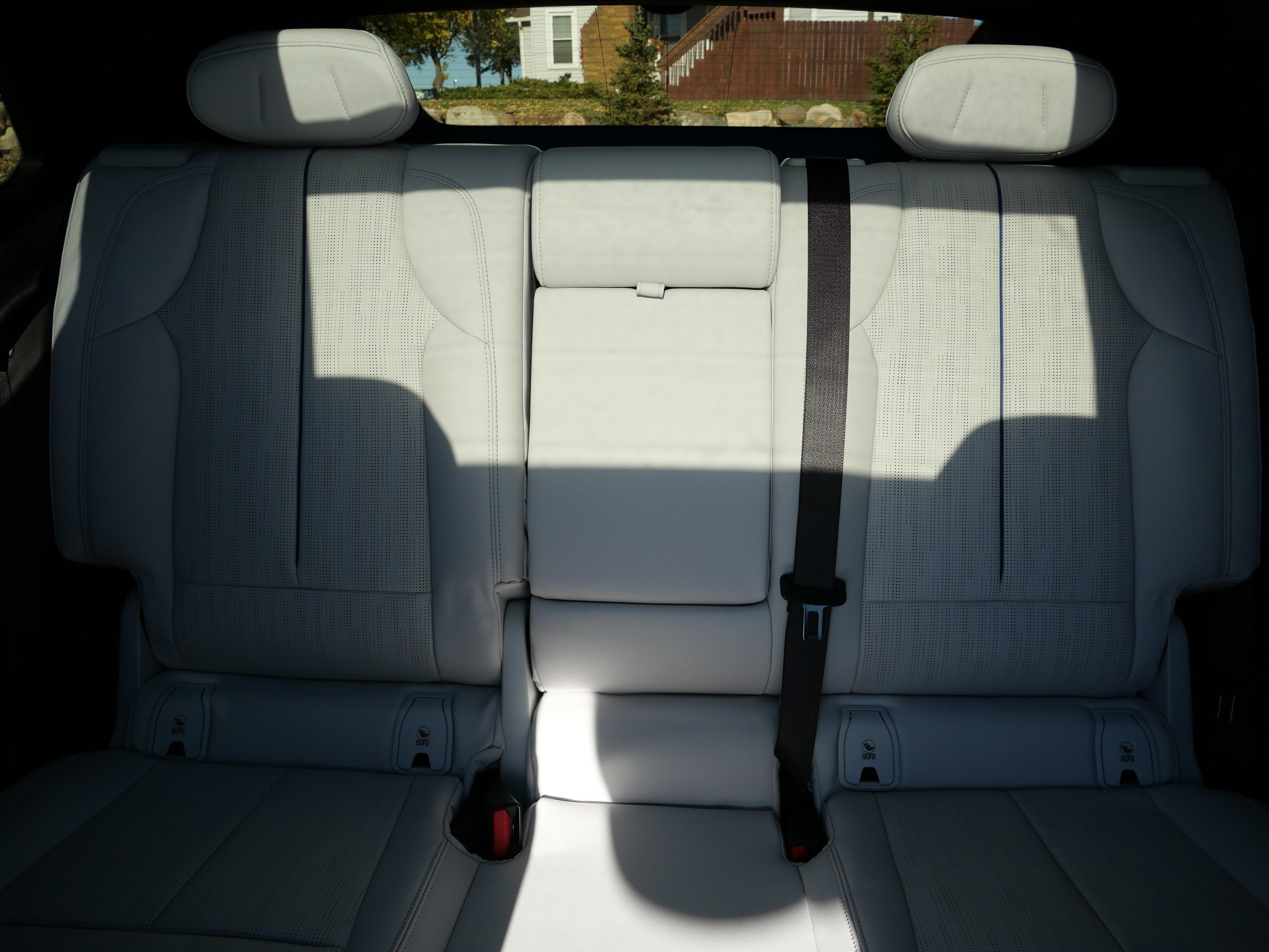 Used 2026 Cadillac Lyriq Premium Sport w/ LPO, Floor Liner Package AWD/4WD image 11