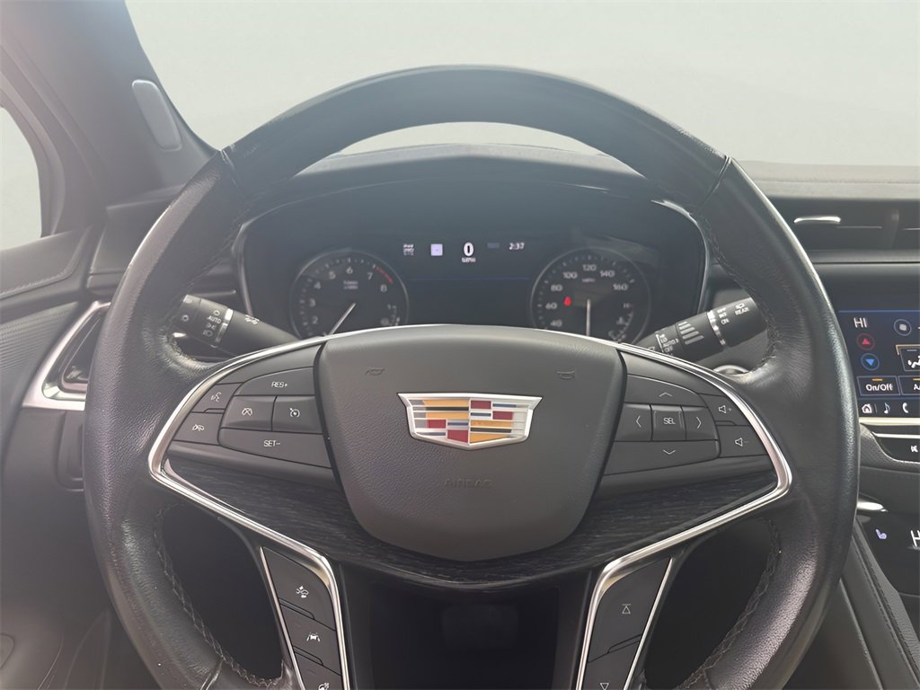 Used 2022 Cadillac XT5 Premium Luxury w/ Technology Package image 22