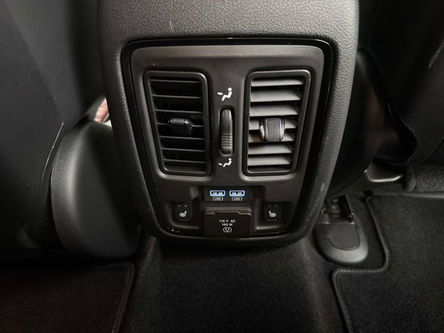 Used 2024 Dodge Durango SRT Hellcat AWD/4WD image 25