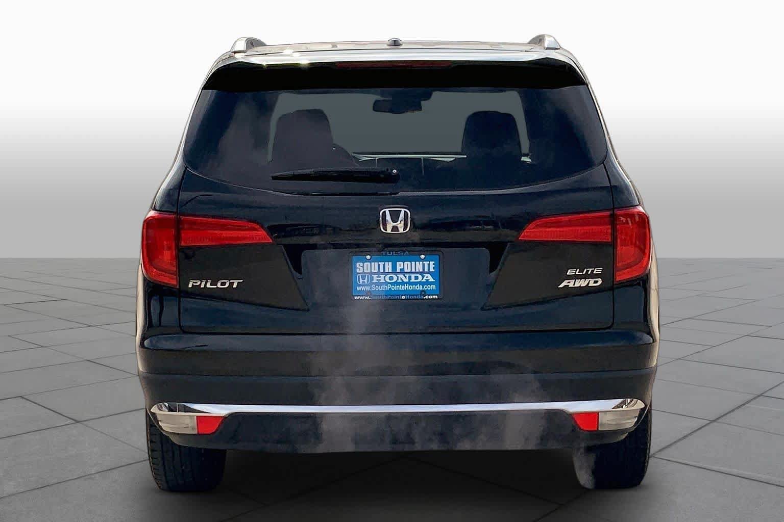 Certified 2017 Honda Pilot Elite image 5