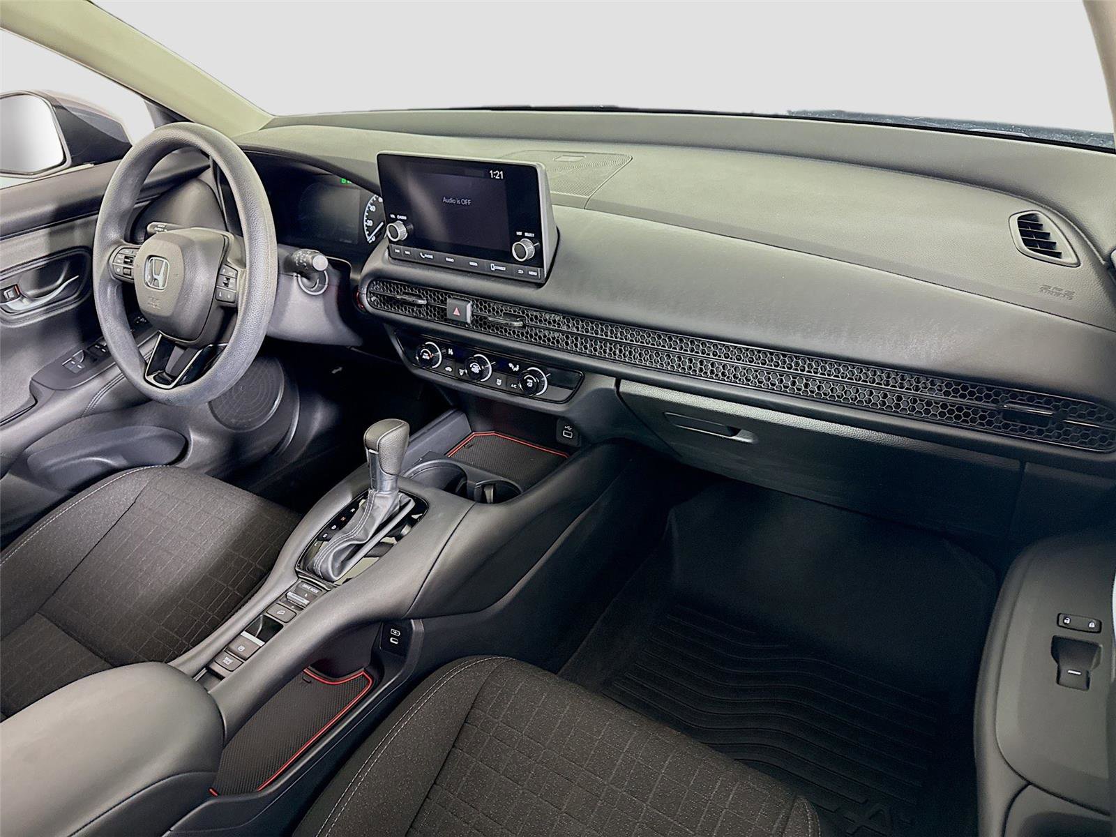 Used 2025 Honda HR-V LX image 19