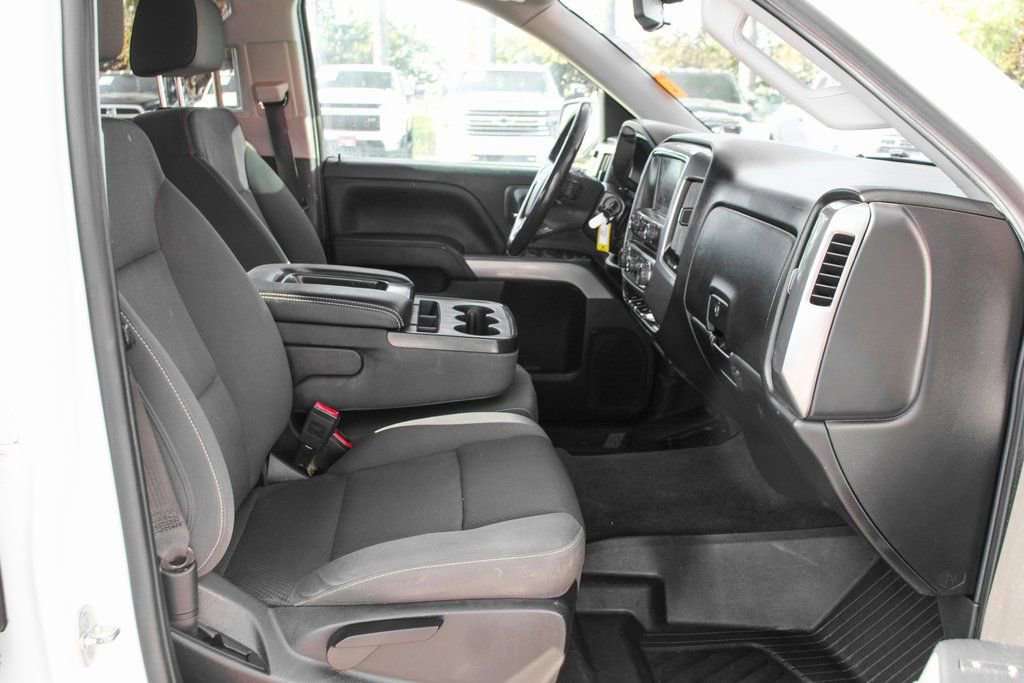 Used 2018 Chevrolet Silverado 1500 LT w/ All Star Edition AWD/4WD image 34