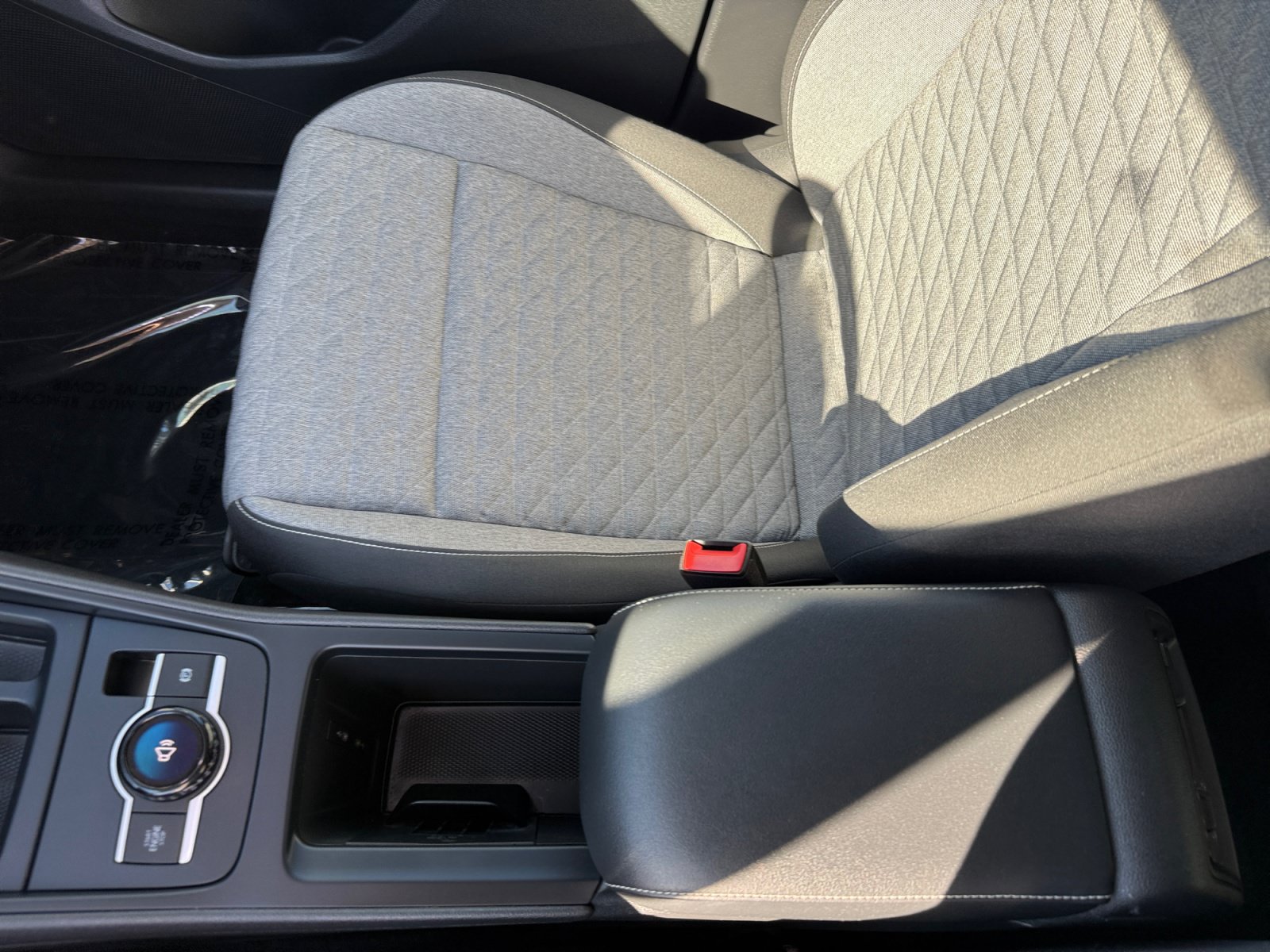 Certified 2025 Volkswagen Tiguan S FWD image 14