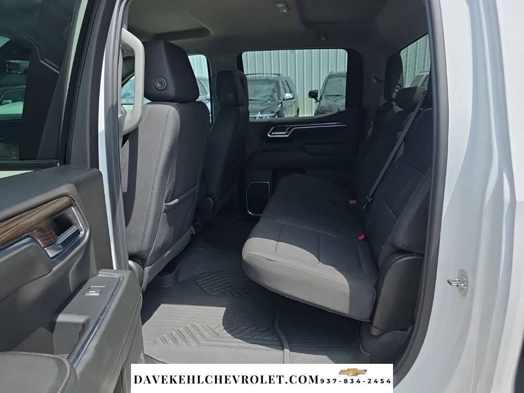 Used 2023 Chevrolet Silverado 1500 LT AWD/4WD image 17