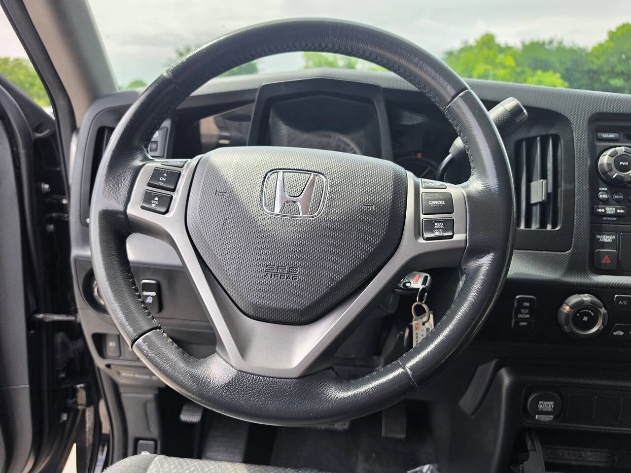 Used 2014 Honda Ridgeline Sport image 41