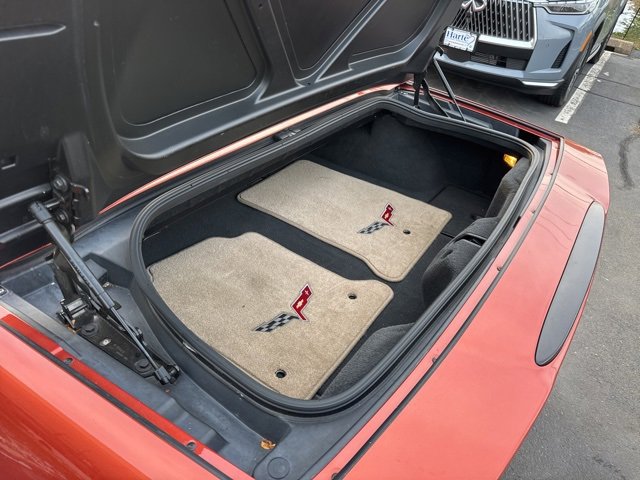 Used 2005 Chevrolet Corvette Convertible w/ Preferred Equipment Group image 10