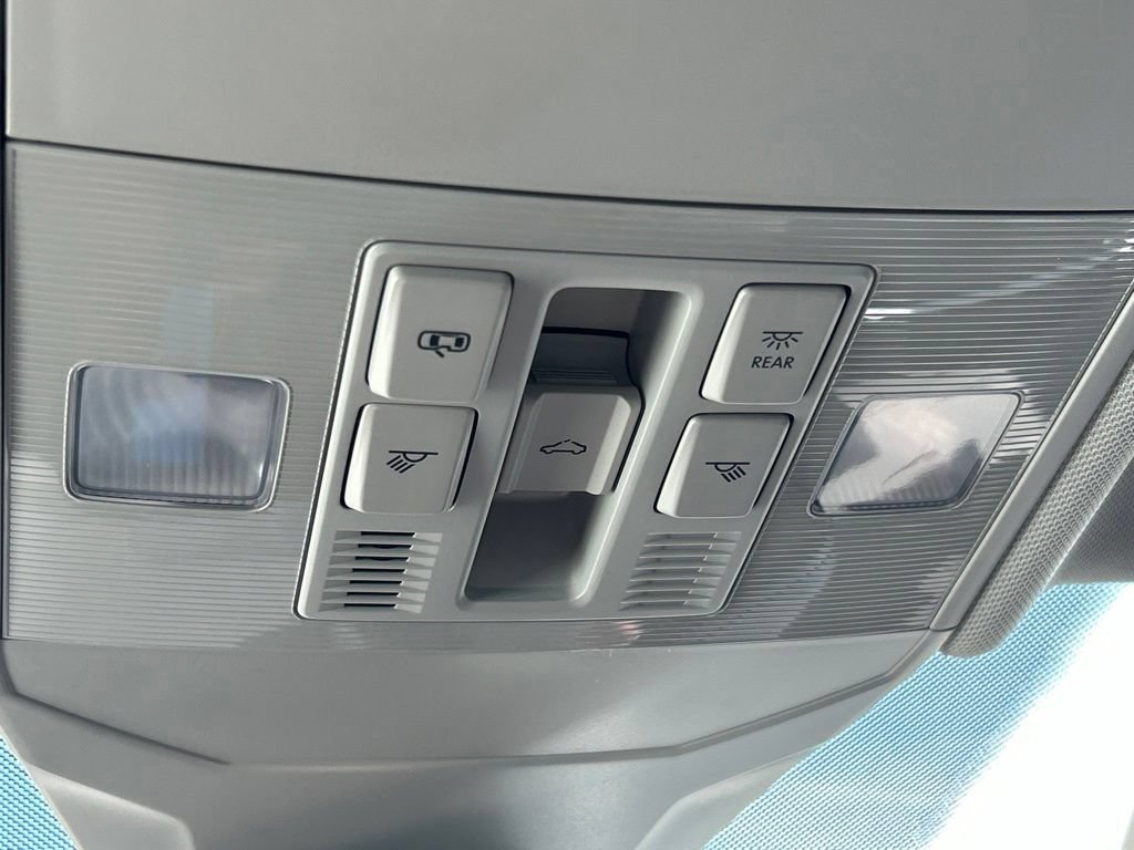 New 2026 Volkswagen Jetta SEL FWD image 43