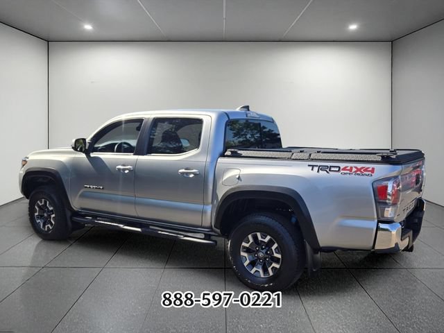 Used 2022 Toyota Tacoma TRD Off-Road AWD/4WD image 3