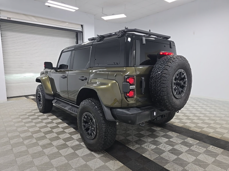 Used 2025 Ford Bronco Raptor AWD/4WD image 3
