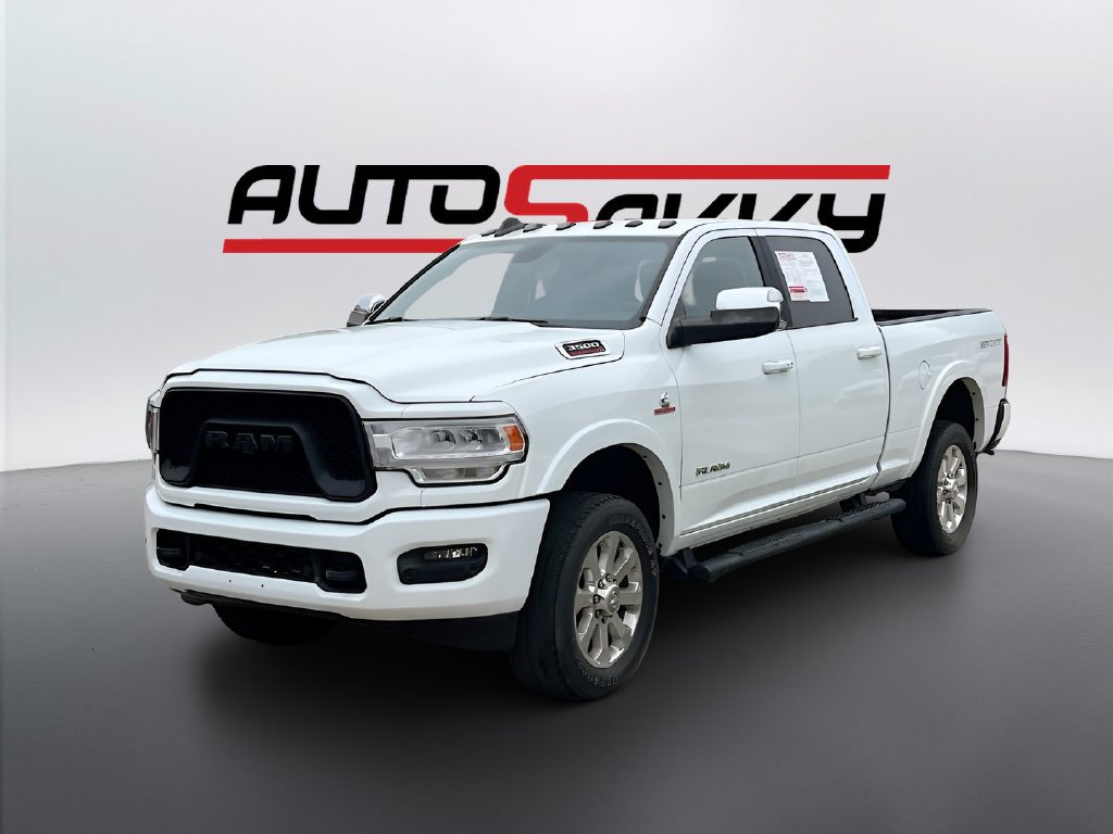 Used 2022 RAM 3500 Laramie AWD/4WD image 3
