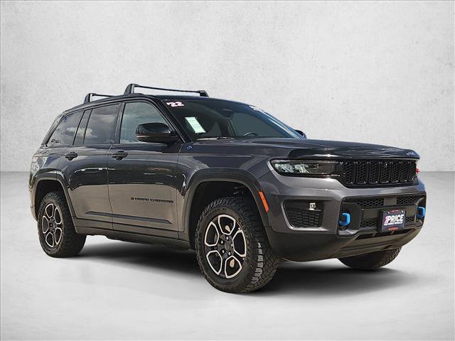 Used 2022 Jeep Grand Cherokee Trailhawk AWD/4WD image 3