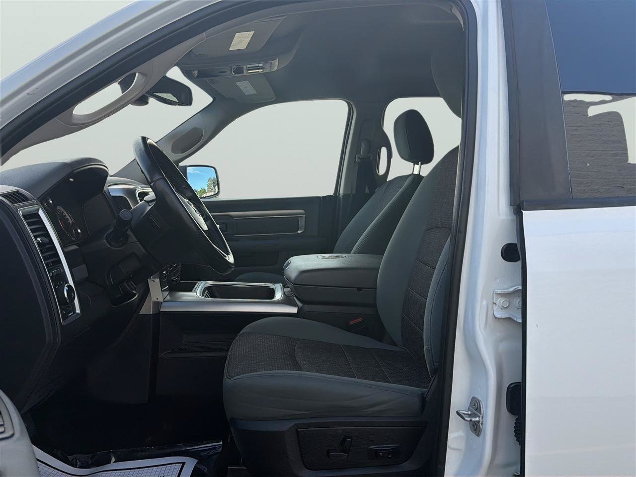 Used 2017 RAM 1500 Lone Star AWD/4WD image 12