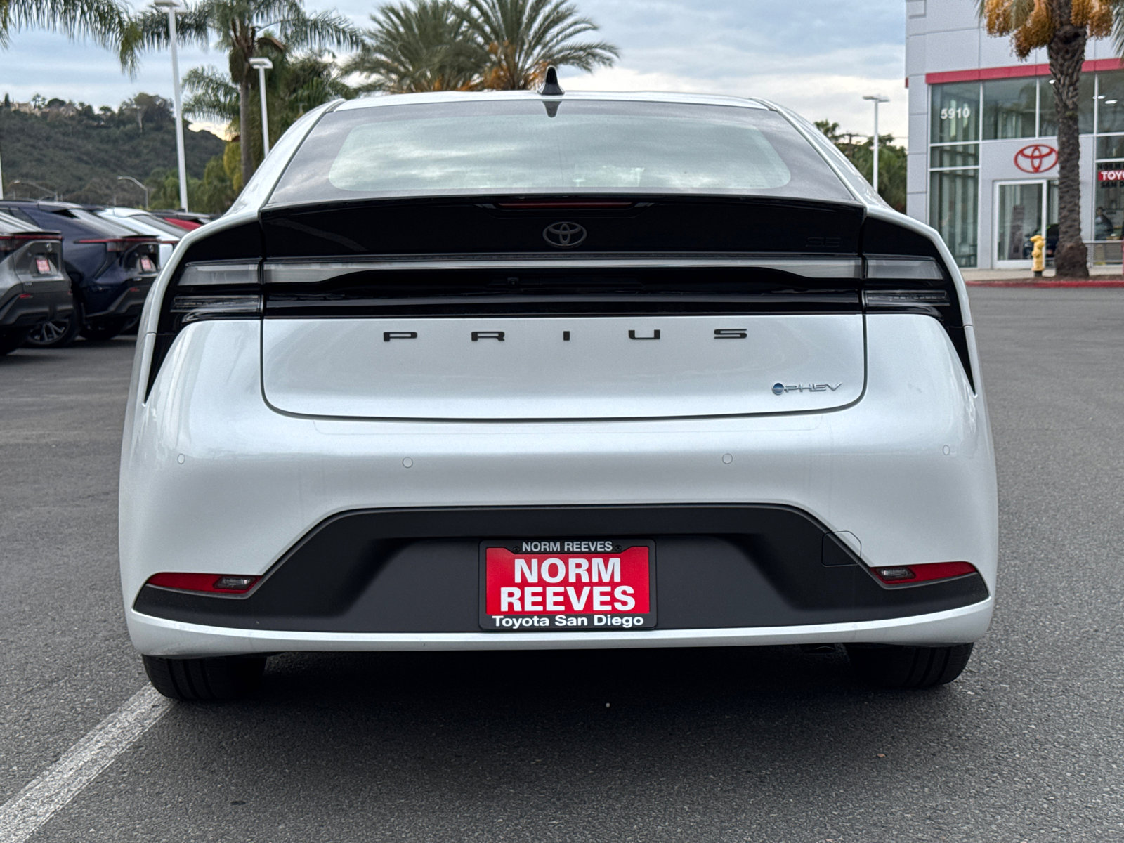 New 2026 Toyota Prius Plug-In Hybrid image 10