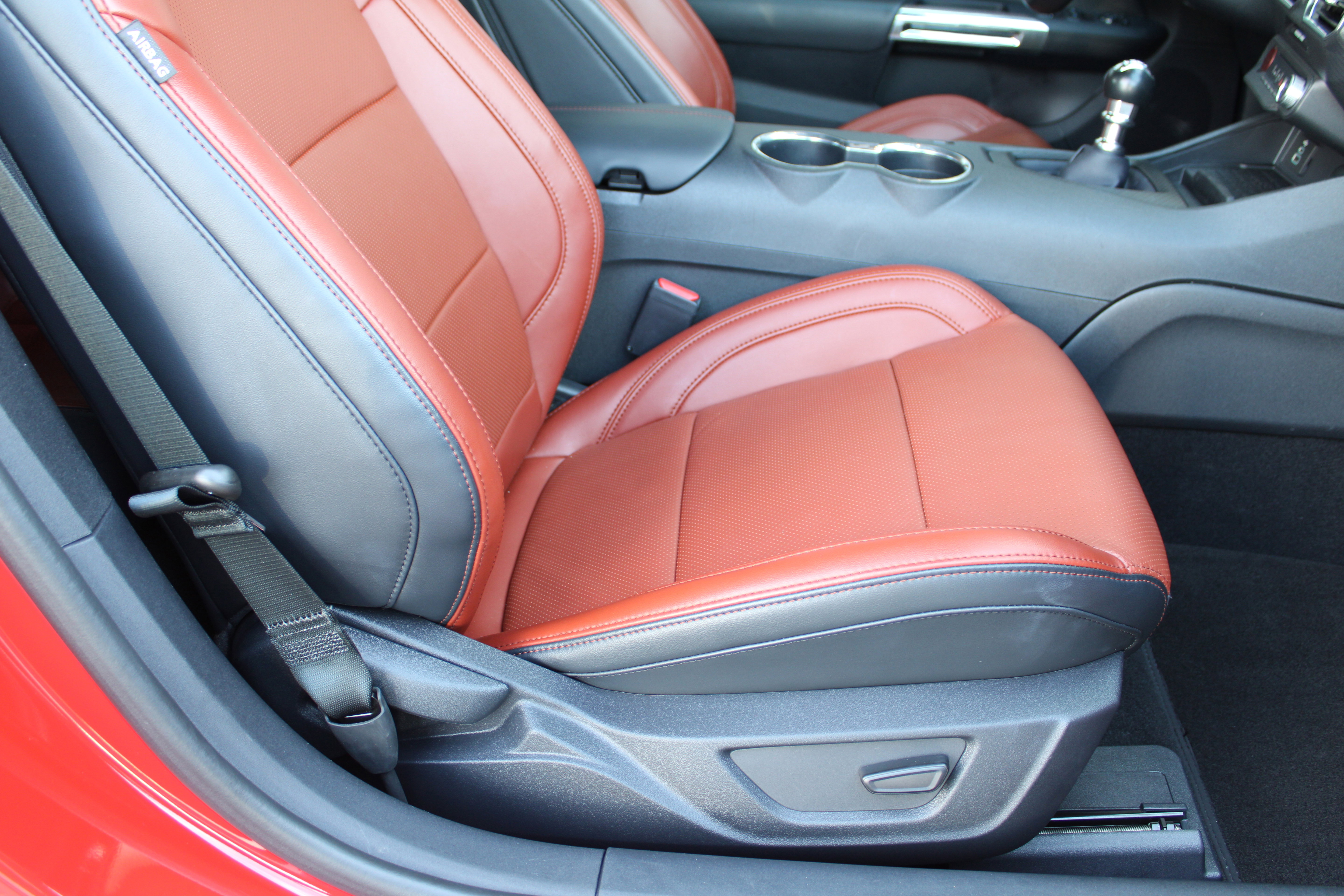 Used 2024 Ford Mustang GT Premium image 16