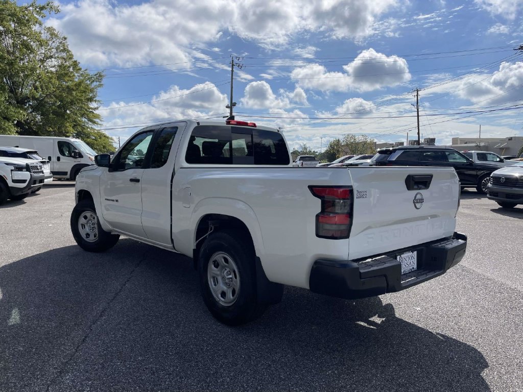 New 2027 Nissan Frontier S RWD image 4
