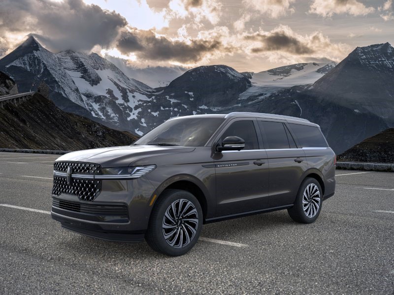 New 2026 Lincoln Navigator Black Label AWD/4WD image 1