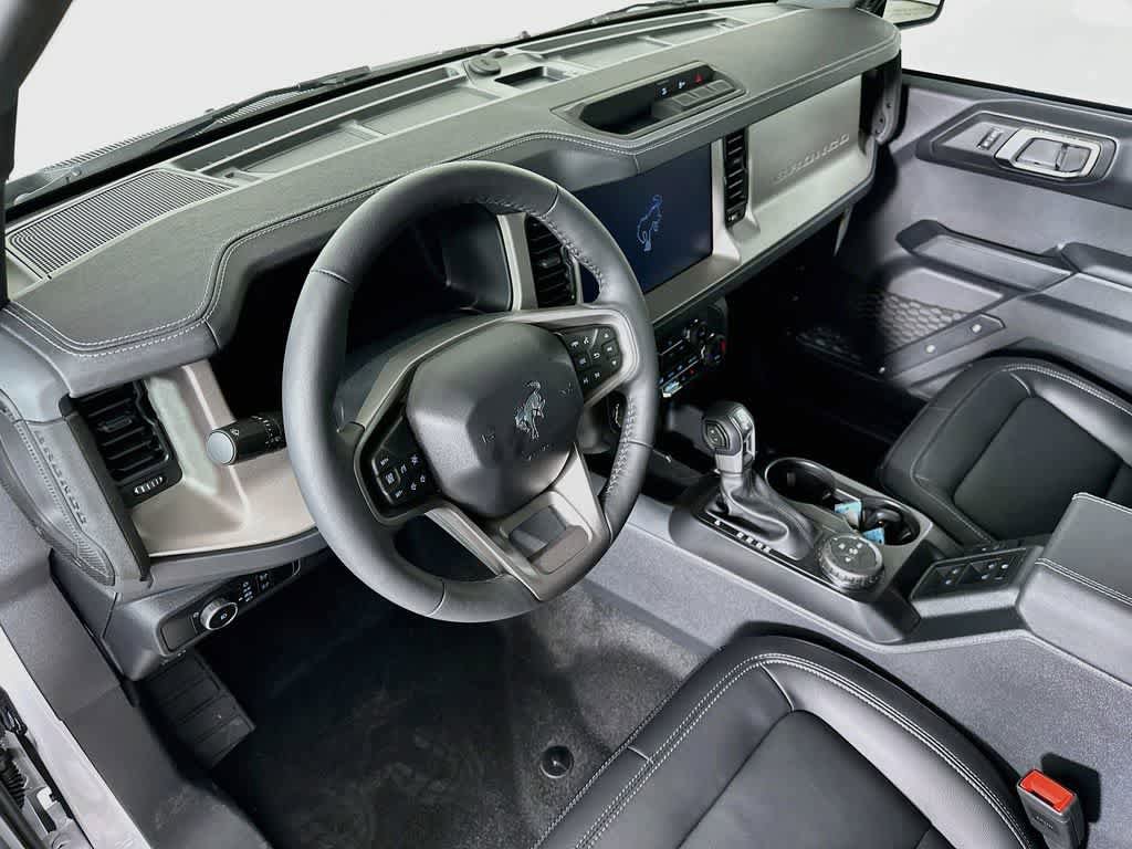 New 2026 Ford Bronco Outer Banks AWD/4WD image 2