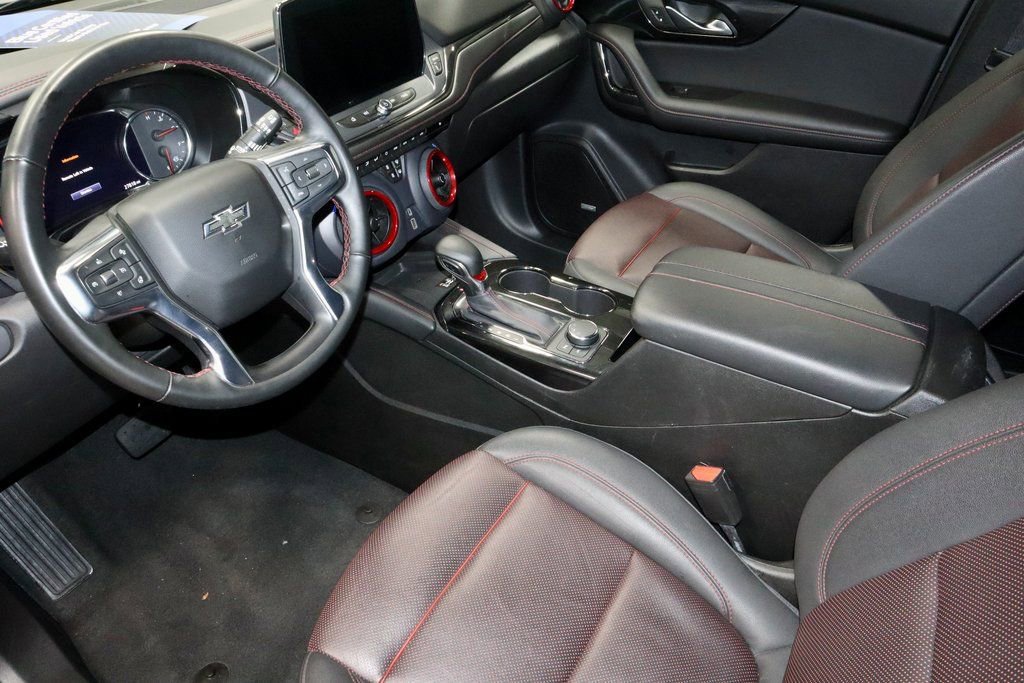 Used 2025 Chevrolet Blazer RS image 24