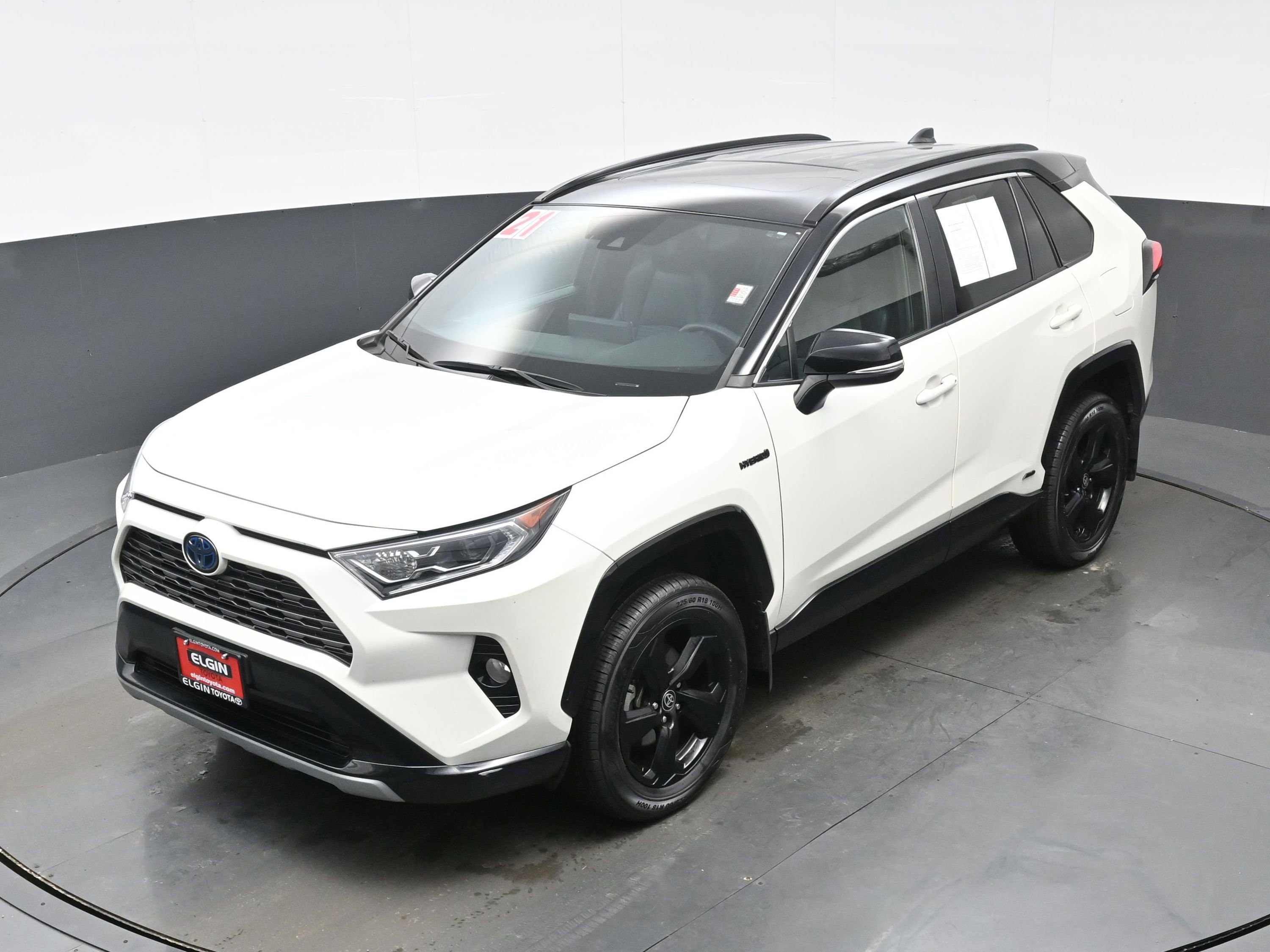 Used 2021 Toyota RAV4 XSE w/ XSE Grade Weather Package image 35