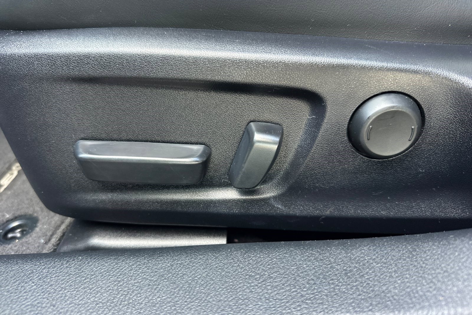 Certified 2023 Lexus IS 500 w/ Accessory Package image 14