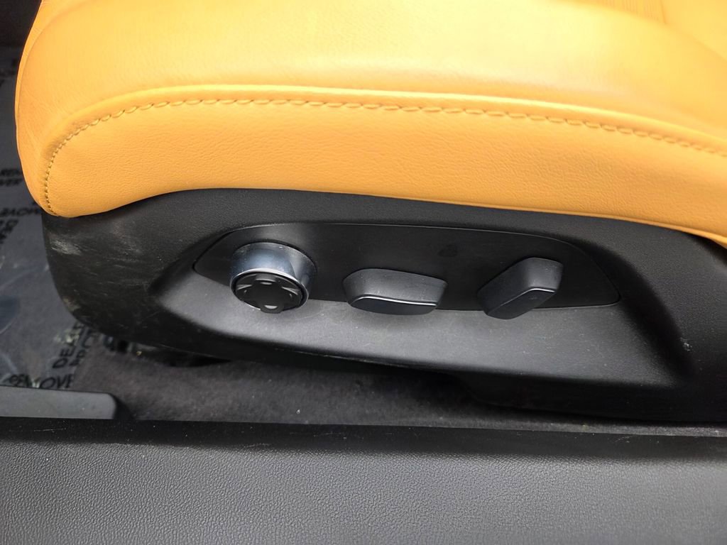 Certified 2022 Chevrolet Corvette Stingray Preferred Conv w/ 2LT image 5