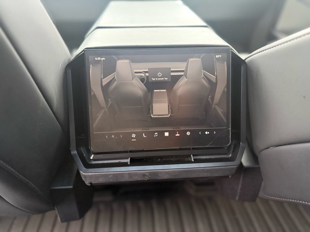 Used 2024 Tesla Cybertruck AWD Crew Cab image 19
