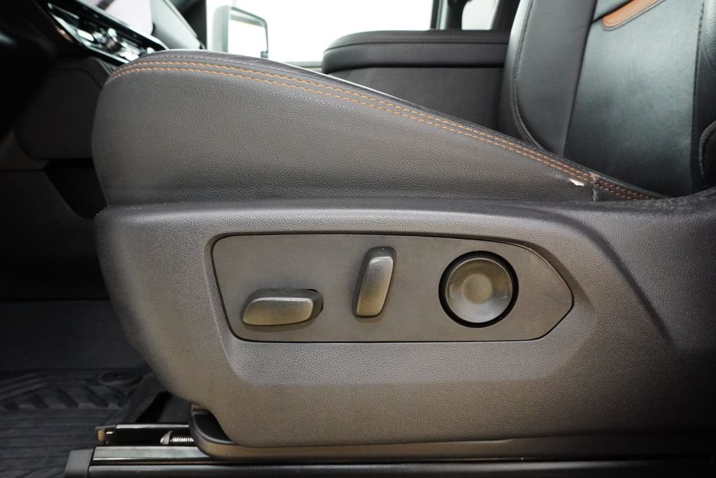 Used 2025 GMC Sierra 2500 AT4 w/ AT4 Premium Plus Package AWD/4WD image 25