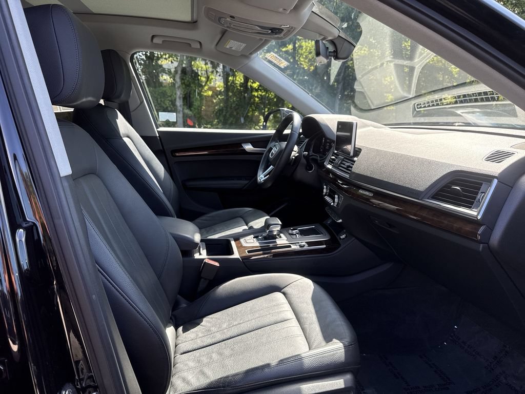 Used 2019 Audi Q5 2.0T Premium Plus w/ Premium Plus Package AWD/4WD image 26