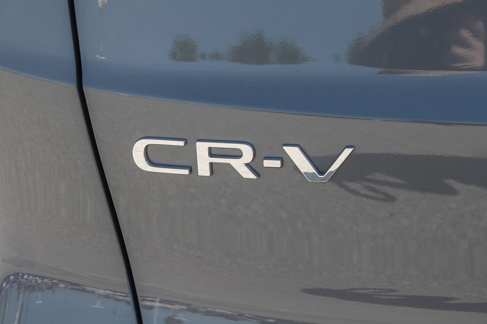 Used 2025 Honda CR-V LX image 11