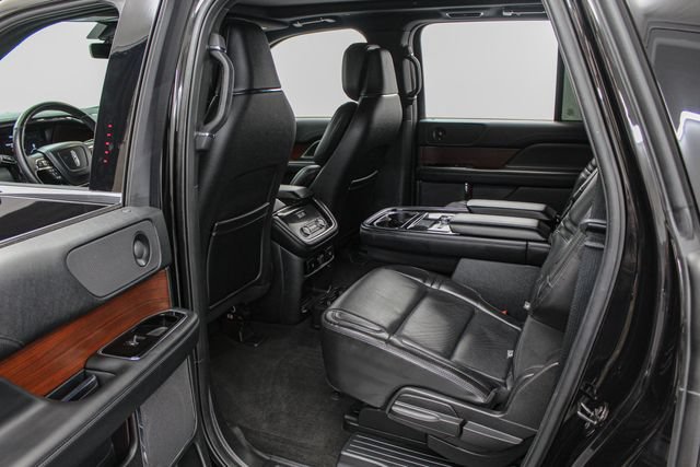 Used 2021 Lincoln Navigator L Reserve AWD/4WD image 20