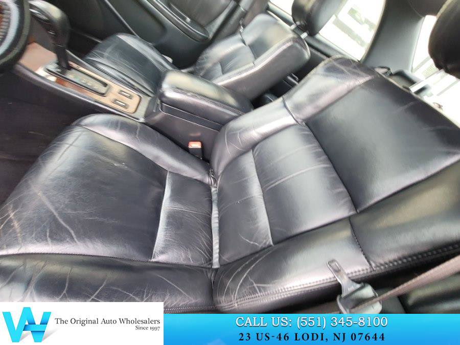 Used 2000 Lexus ES 330 FWD image 8