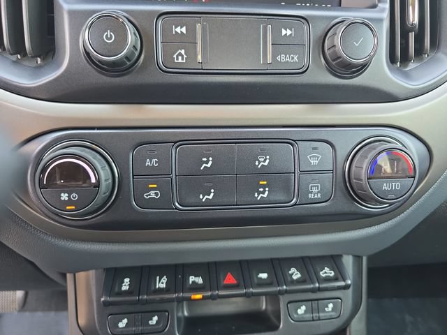 Used 2021 Chevrolet Colorado Z71 w/ Safety Package AWD/4WD image 20
