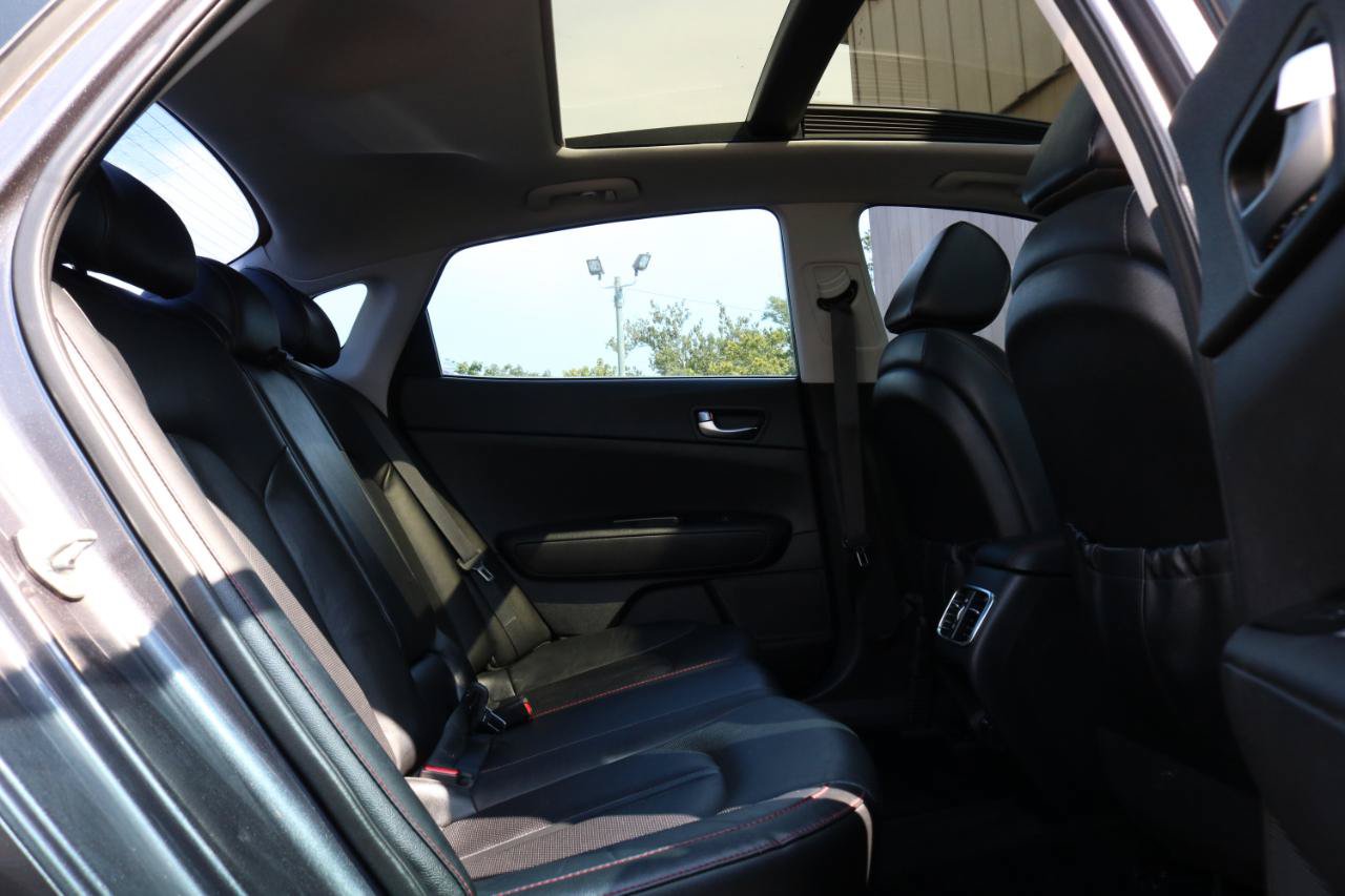 Used 2018 Kia Optima SX FWD image 39