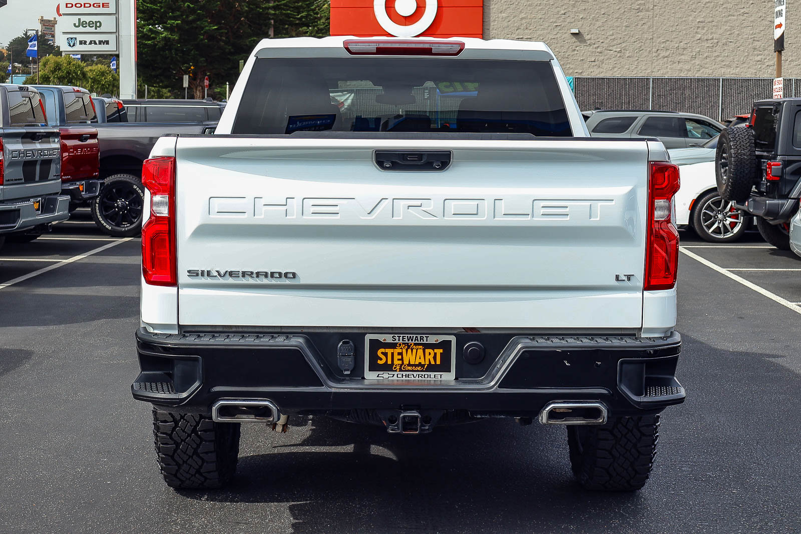 Used 2022 Chevrolet Silverado 1500 LT Trail Boss AWD/4WD image 19