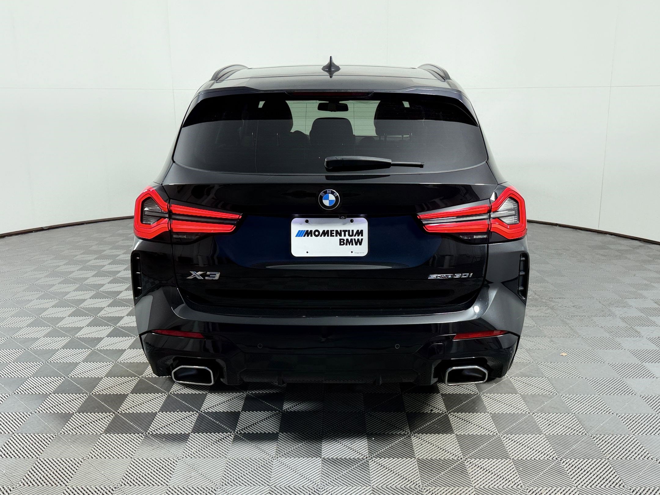 Used 2022 BMW X3 sDrive30i w/ M Sport Package 2 RWD image 10