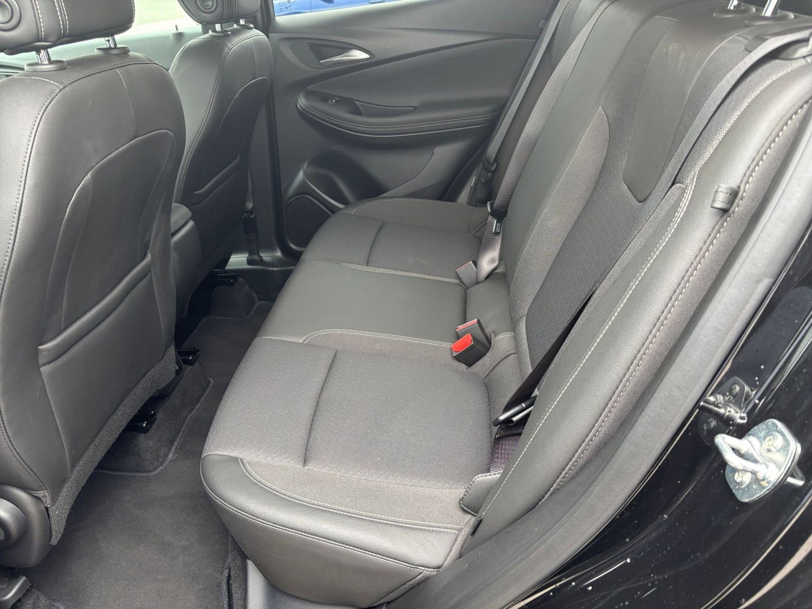 Used 2025 Buick Encore GX Preferred FWD image 24