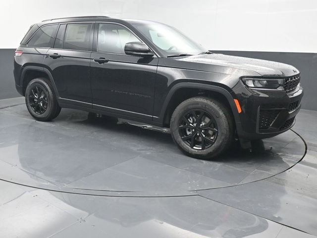 New 2026 Jeep Grand Cherokee Altitude AWD/4WD image 7