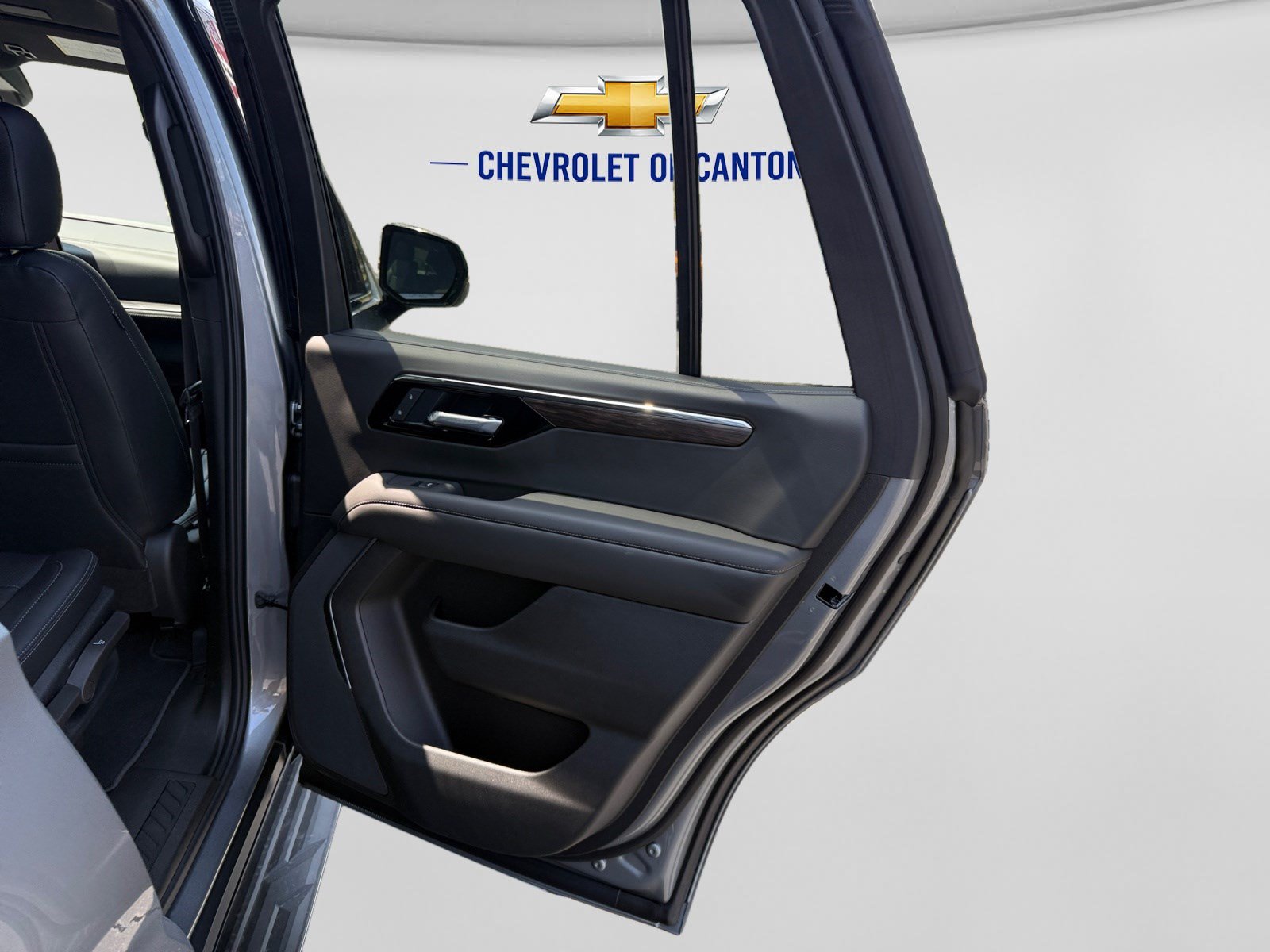 New 2026 Chevrolet Tahoe LS w/ LS Custom Edition AWD/4WD image 16