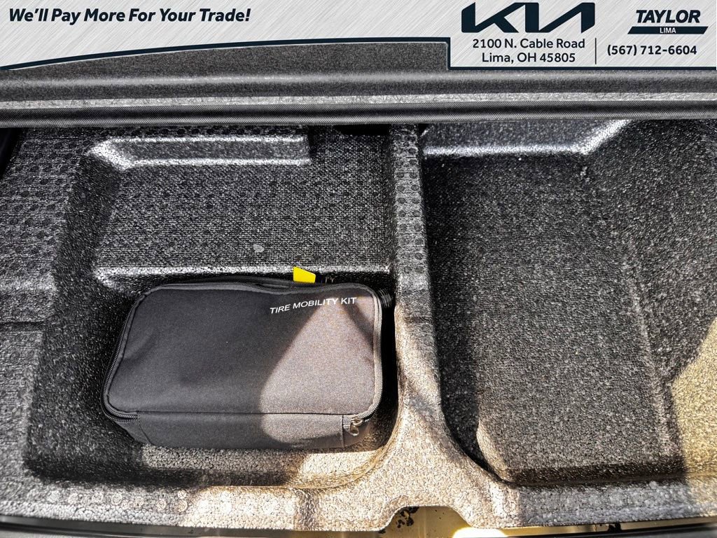 Used 2024 Kia Sportage LX image 23