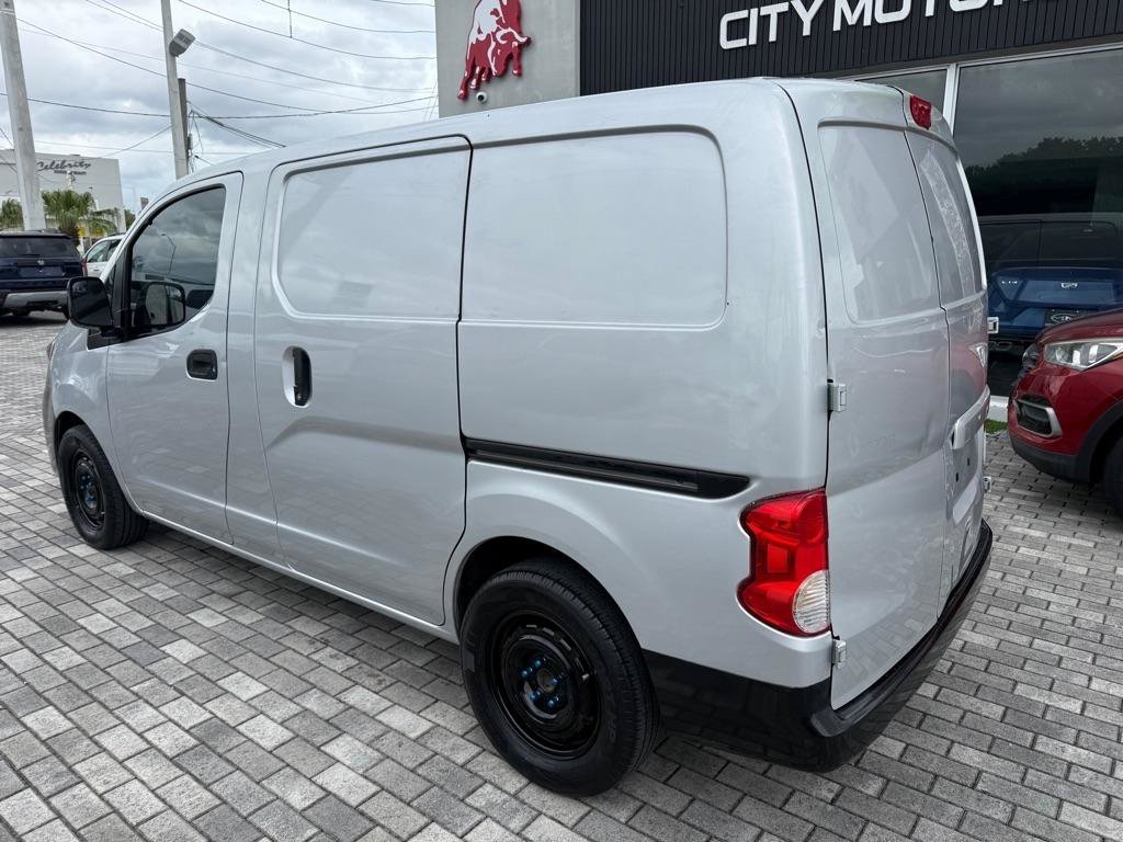 Used 2015 Nissan NV200 SV w/ Technology Package FWD image 5