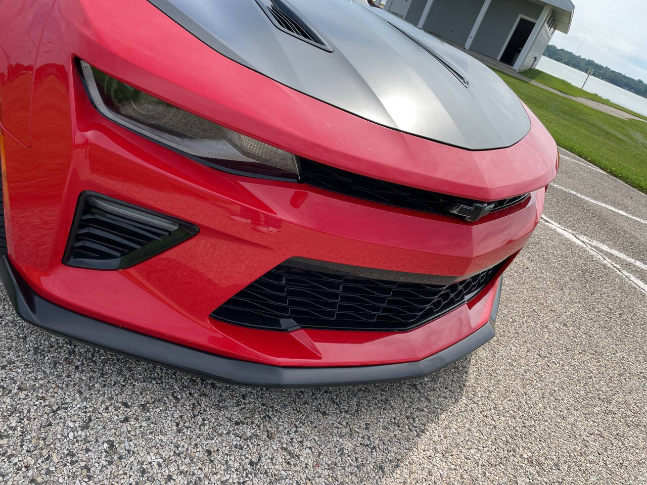 Used 2018 Chevrolet Camaro SS RWD image 63