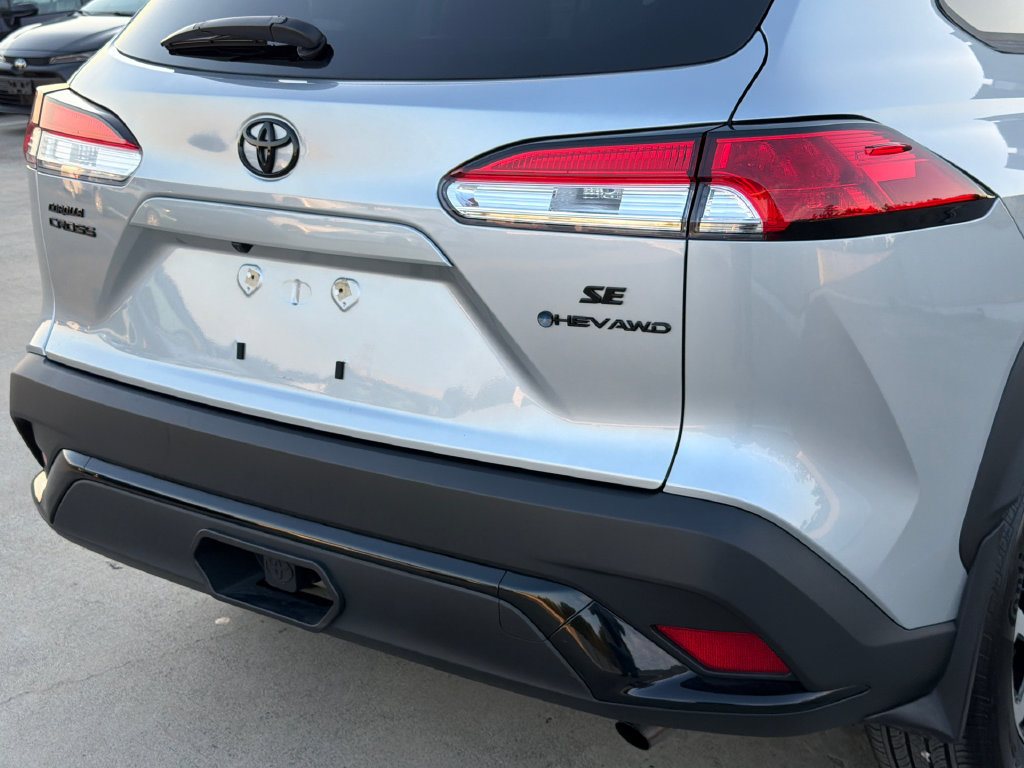 Used 2025 Toyota Corolla Cross AWD Hybrid image 5