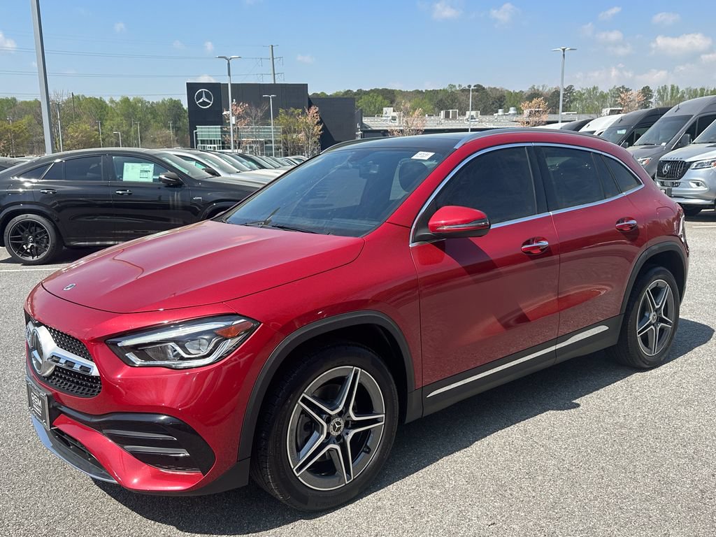 Certified 2022 Mercedes-Benz GLA 250 4MATIC image 4