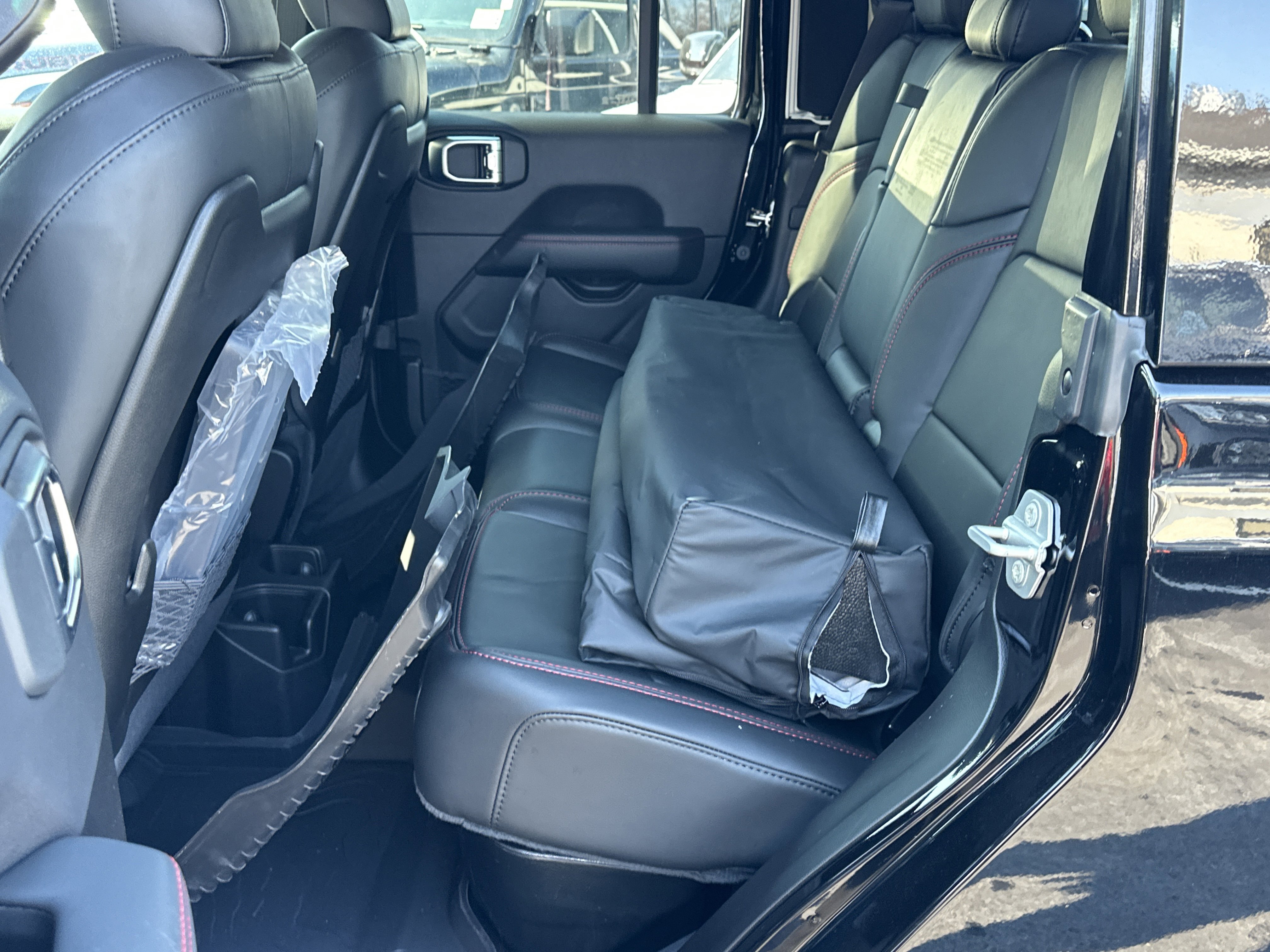 New 2026 Jeep Gladiator Rubicon image 32