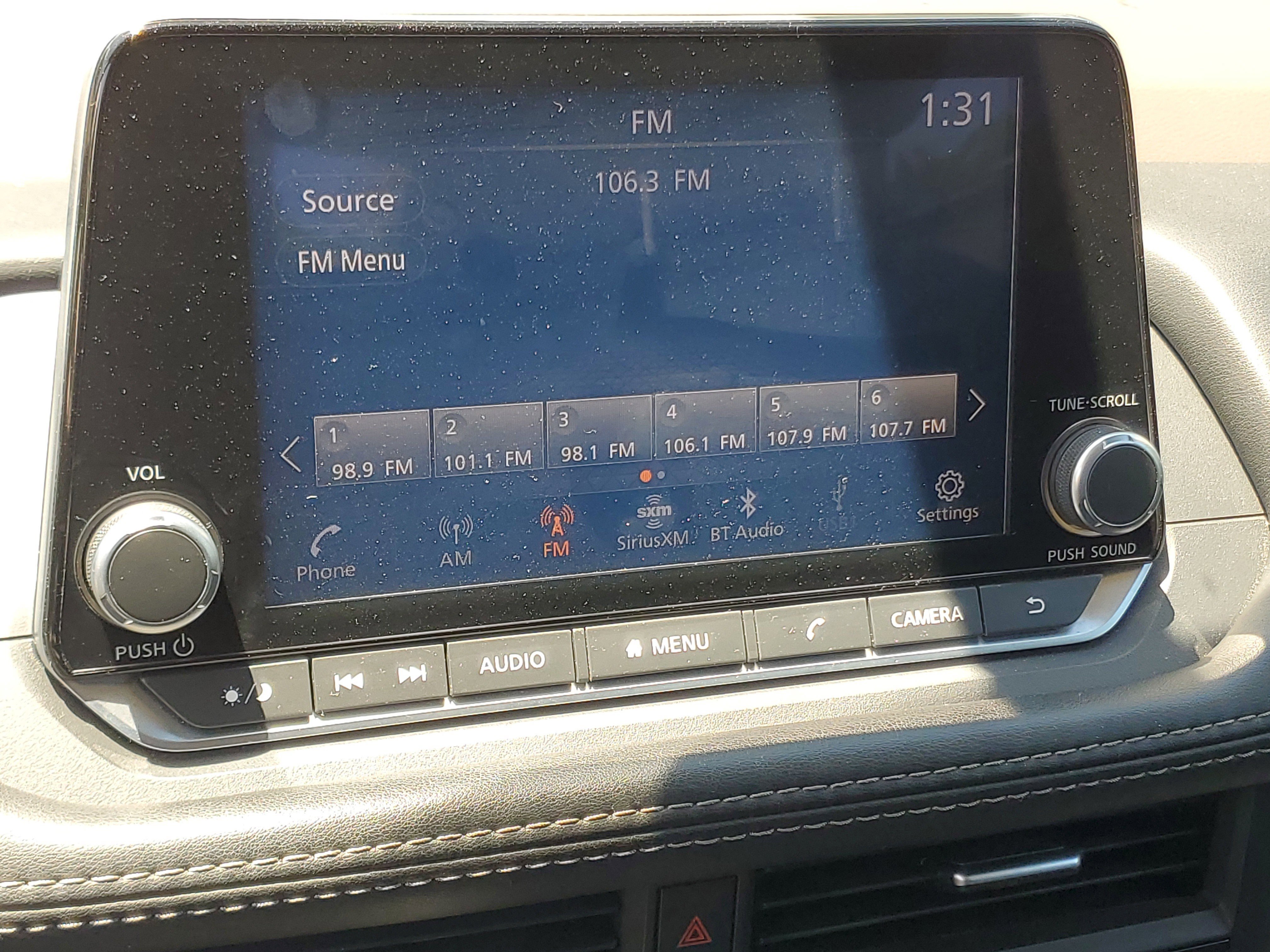 Used 2023 Nissan Rogue SV FWD image 21