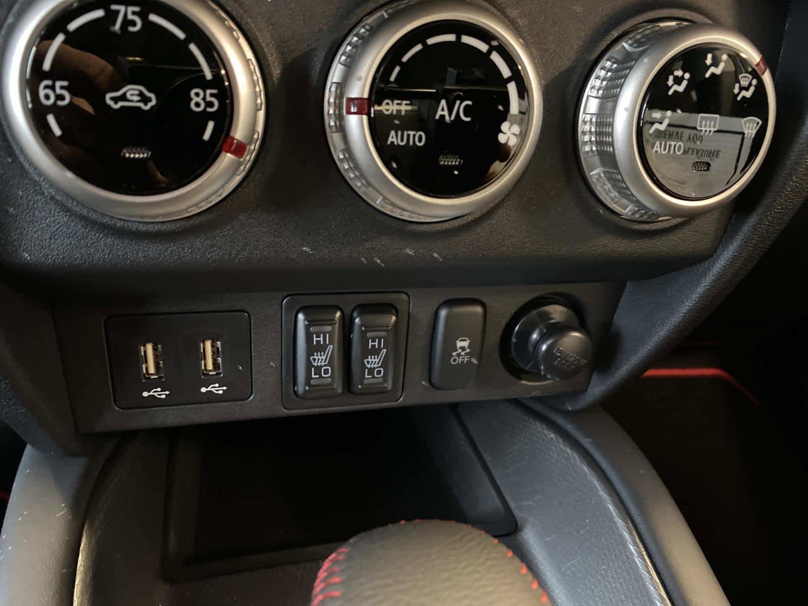 Used 2024 Mitsubishi Outlander Sport Ralliart AWD/4WD image 13