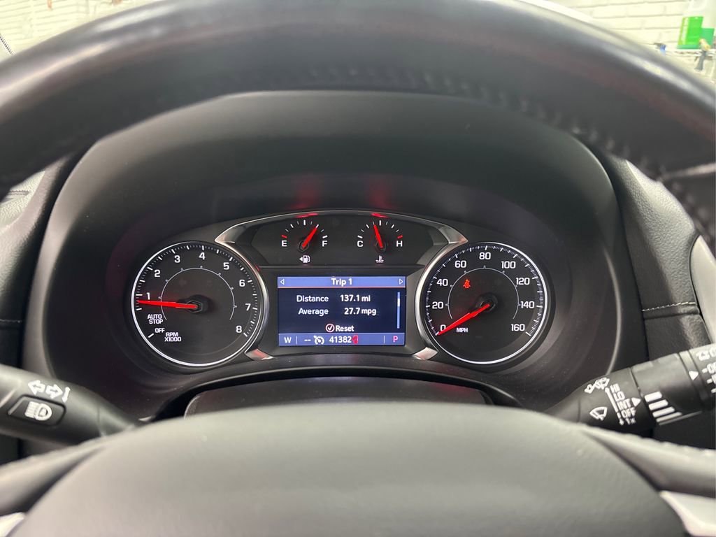 Used 2022 GMC Terrain SLT image 22